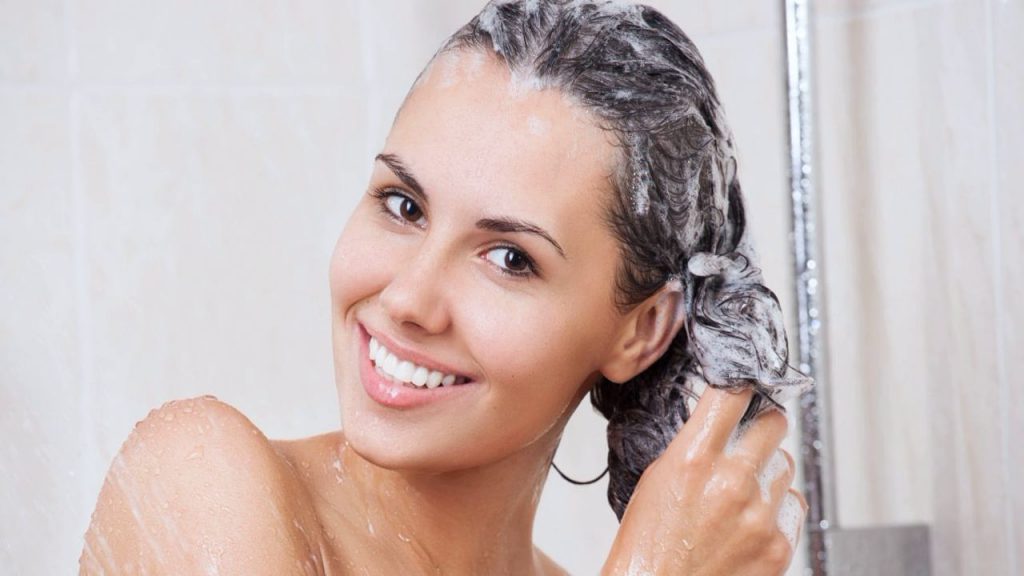 https://www.megastar.co.uk/wp-content/uploads/this-is-how-often-you-should-wash-your-hair-according-to-pros-1024x576.jpg